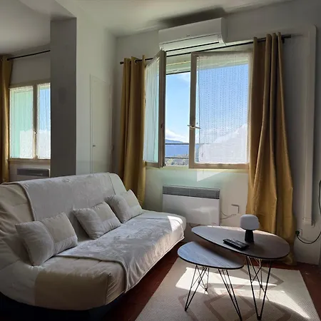 La Roseraie - Avec Piscine En Cevennes Nyaraló Roquedur